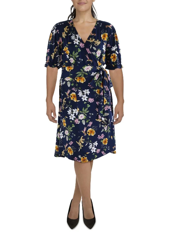 Plus Womens Floral Knee-Length Wrap Dress