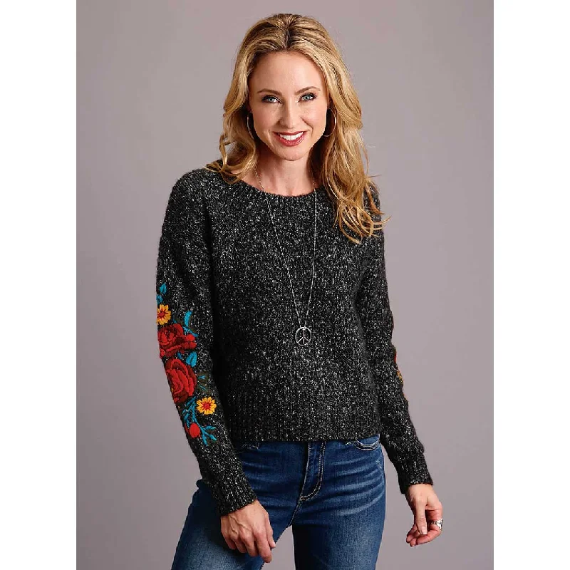 Stetson Women's Floral Embroidered Knit Sweater